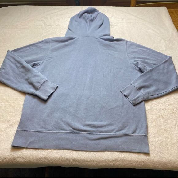 The North Face Light Blue Graphic Hooded Sweatshirt Size Medium - Picture 2 of 13